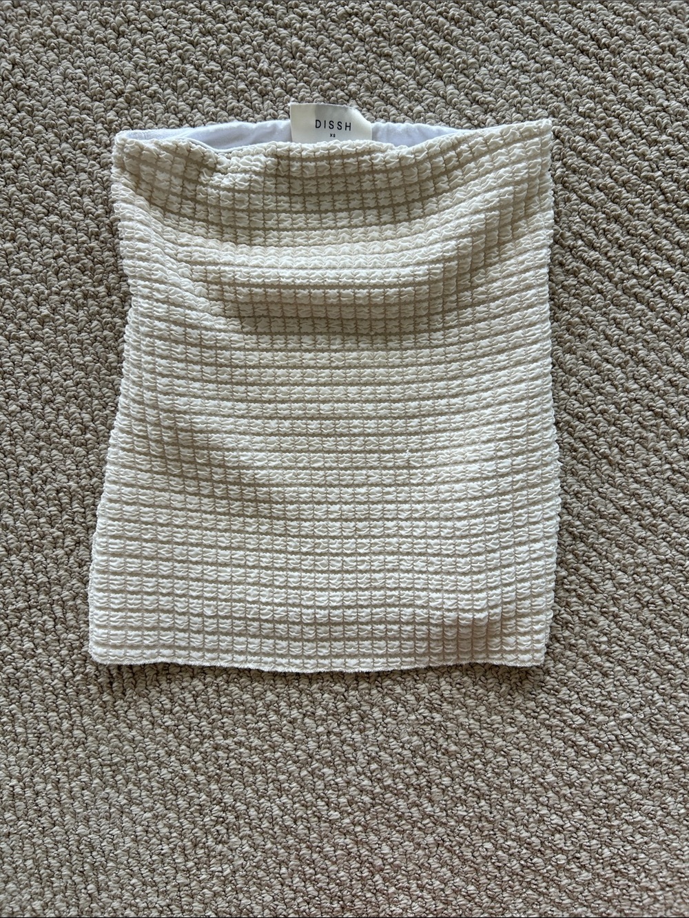 Dish strapless
